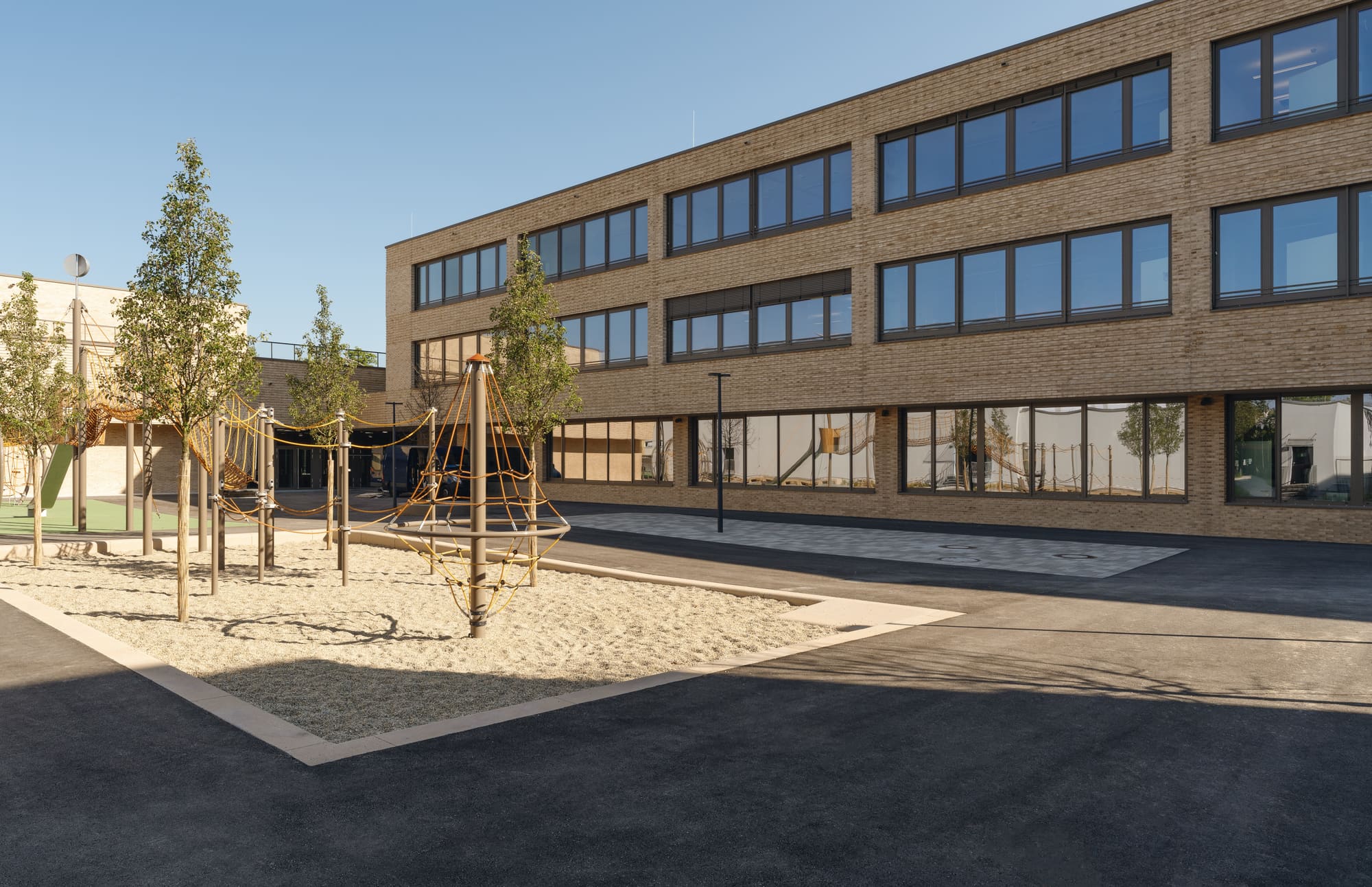 Grundschule und Turnhalle Haar – Bauleitung durch plankonform